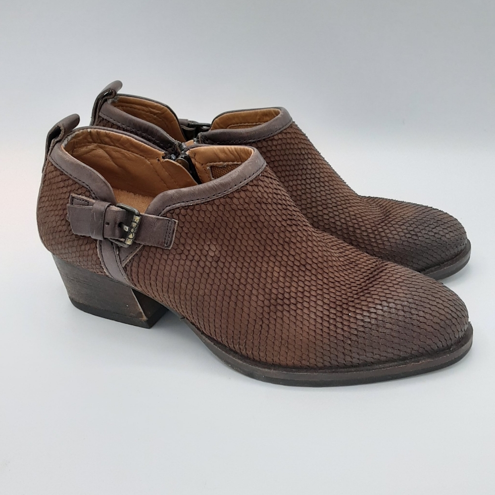 Bussola Alameda Alton Leather Textured Bootie in Missouri Brown SZ EU 36.